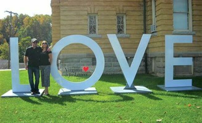 LOVEwork visits Wise County for Fall Fling
Visitors encouraged to take pictures and share on social media with #LOVEVA. The LOVEwork will be on display at the Wise County courthouse until October 13.